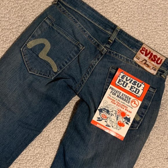 Evisu Jeans - Picture 10 of 10